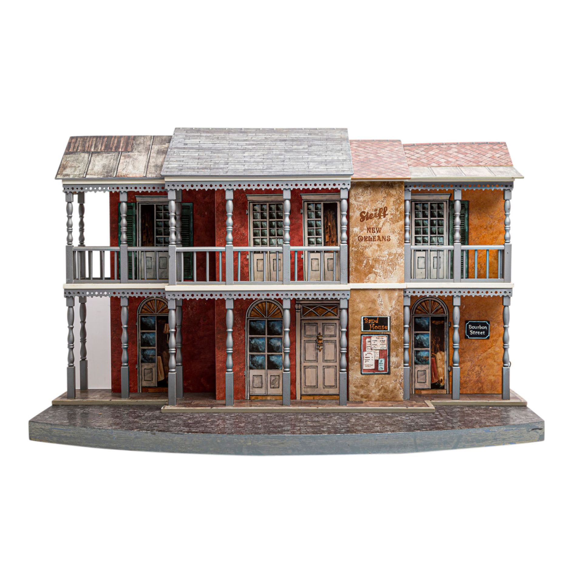 STEIFF Haus mit Spieluhr "New Orleans",plastisch ausgearbeitete Häuserfront mit Balkonen und Dächern