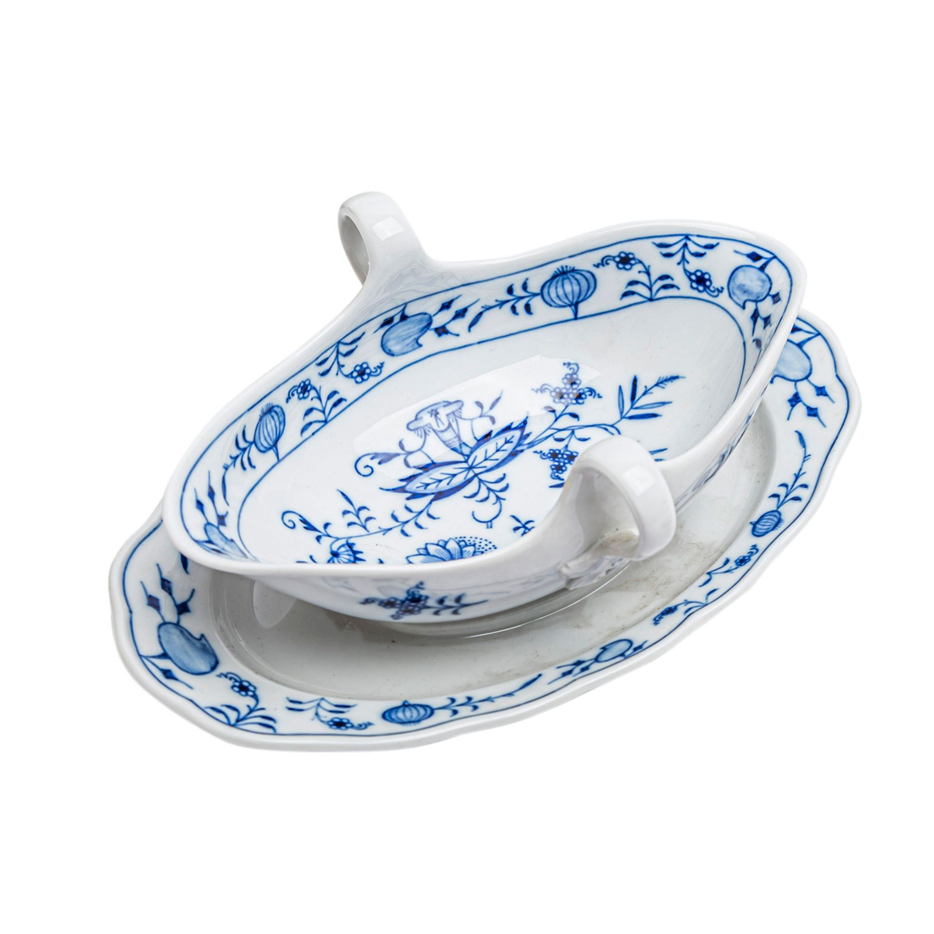 MEISSEN Speiseservice f. 6 Personen 'Zwiebelmuster', 20. Jh..6 Speiseteller, 6 Suppenteller, 1 - Bild 3 aus 8