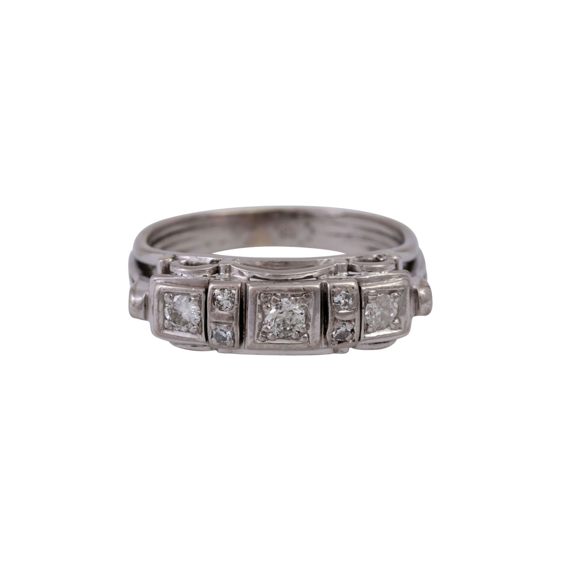 Ring mit Brillanten und Diamanten, zus. ca. 0,25 ct,GET (M)/VS-SI (1 Stein mit Ausbruch), WG 14K, RW