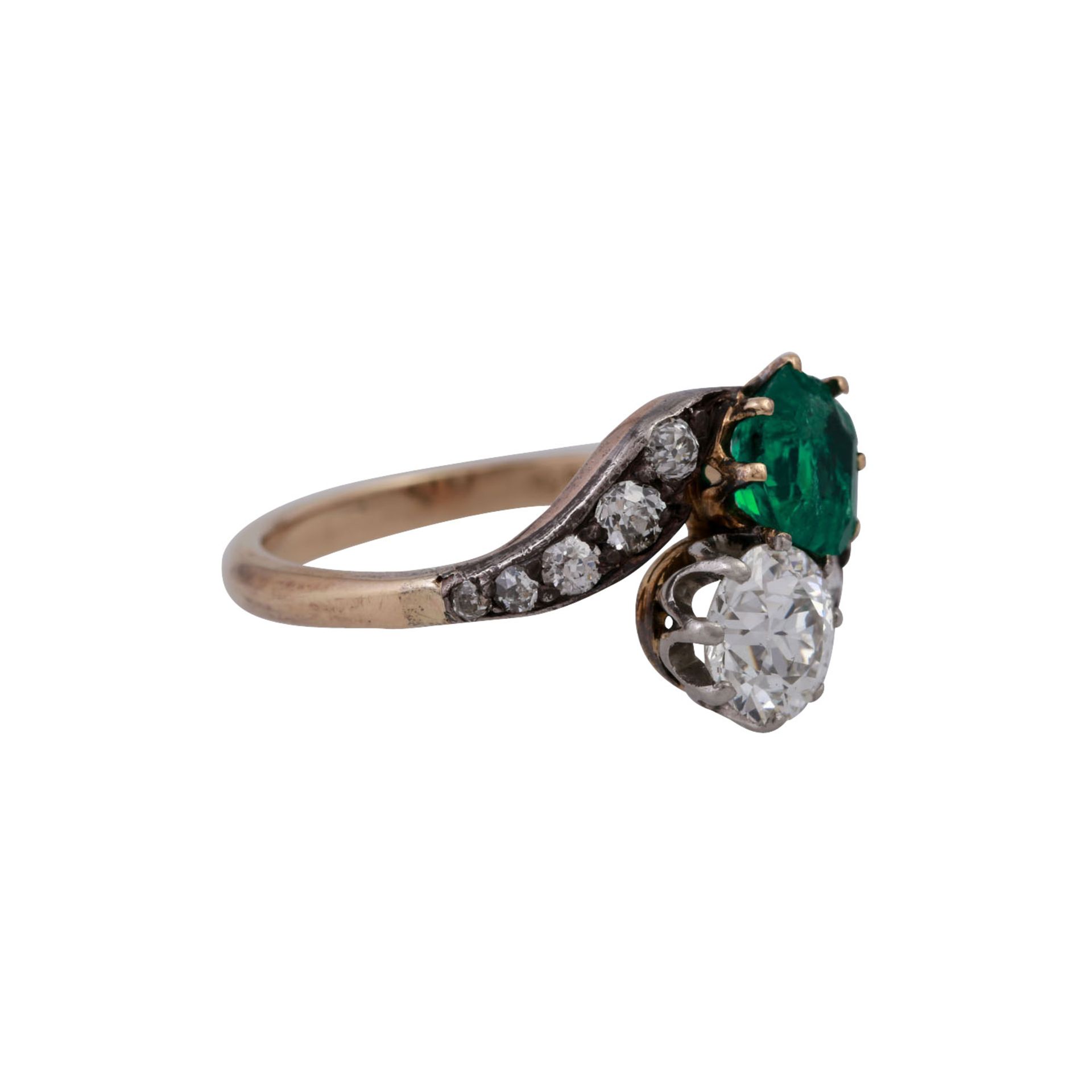 Ring mit Smaragd und Diamantendavon 1 Altschliffdiam. ca. 0,85 ct LGW-GW/SI2, GG 14K,Schauseite tlw. - Bild 2 aus 4