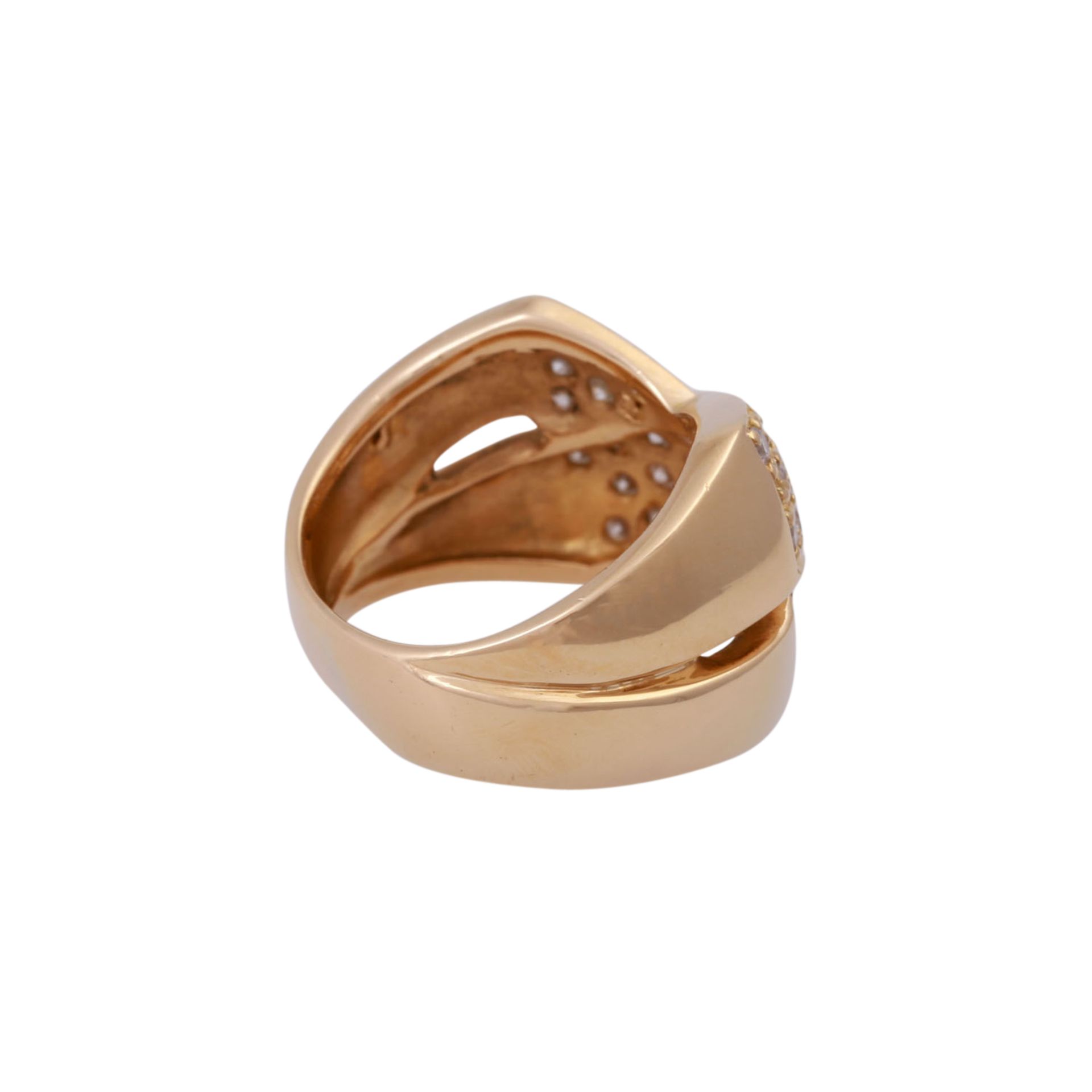 Ring mit Brillantbesatz zus. ca. 0,75 ctFW (F-G)/VVS, GG 18K. RW: ca. 54,5, Schiene unrund. 20./ - Bild 3 aus 4