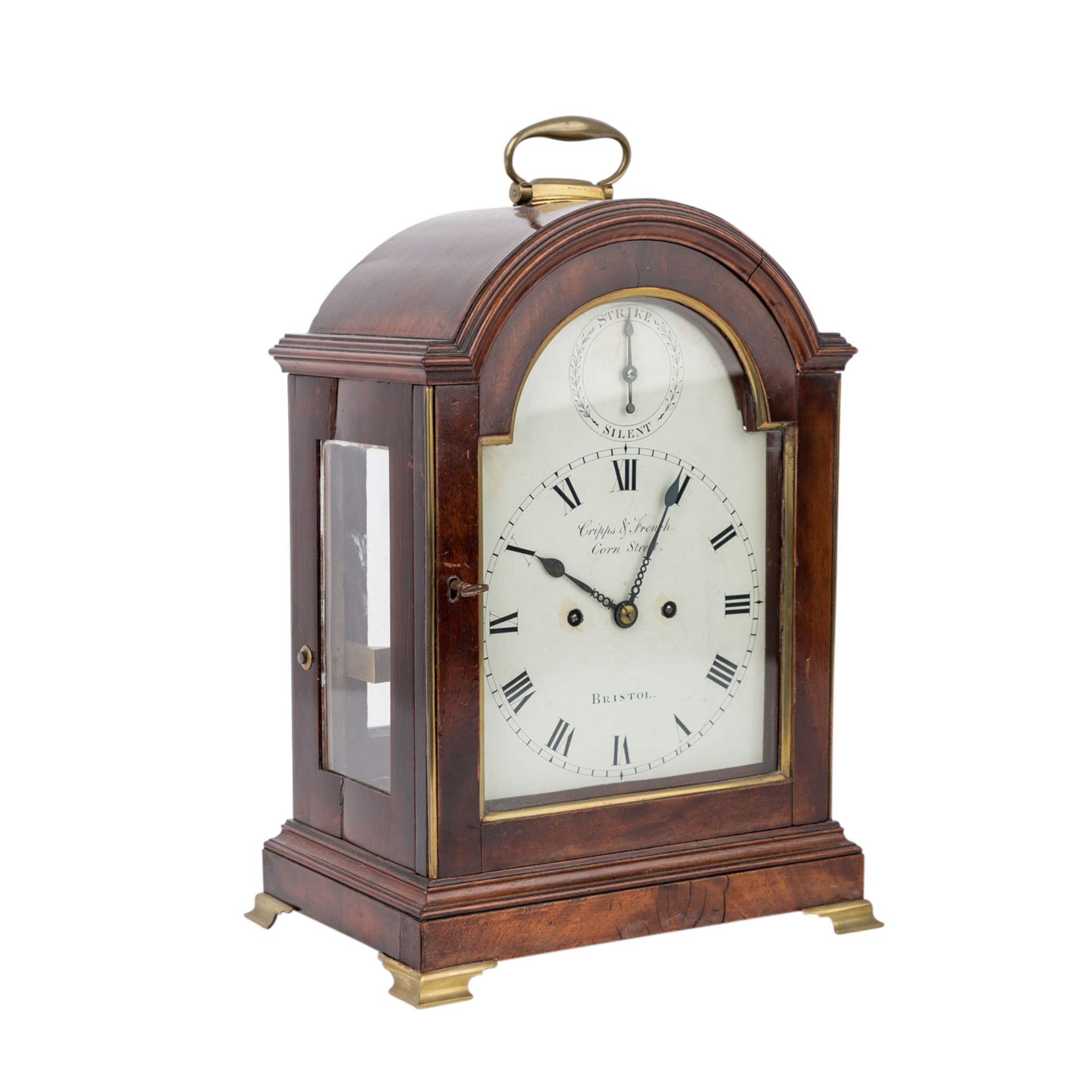 TISCHUHRUm 1800, englische Bracket-Clock, Holzgehäuse auf 4 Messingfüßen, signiertes