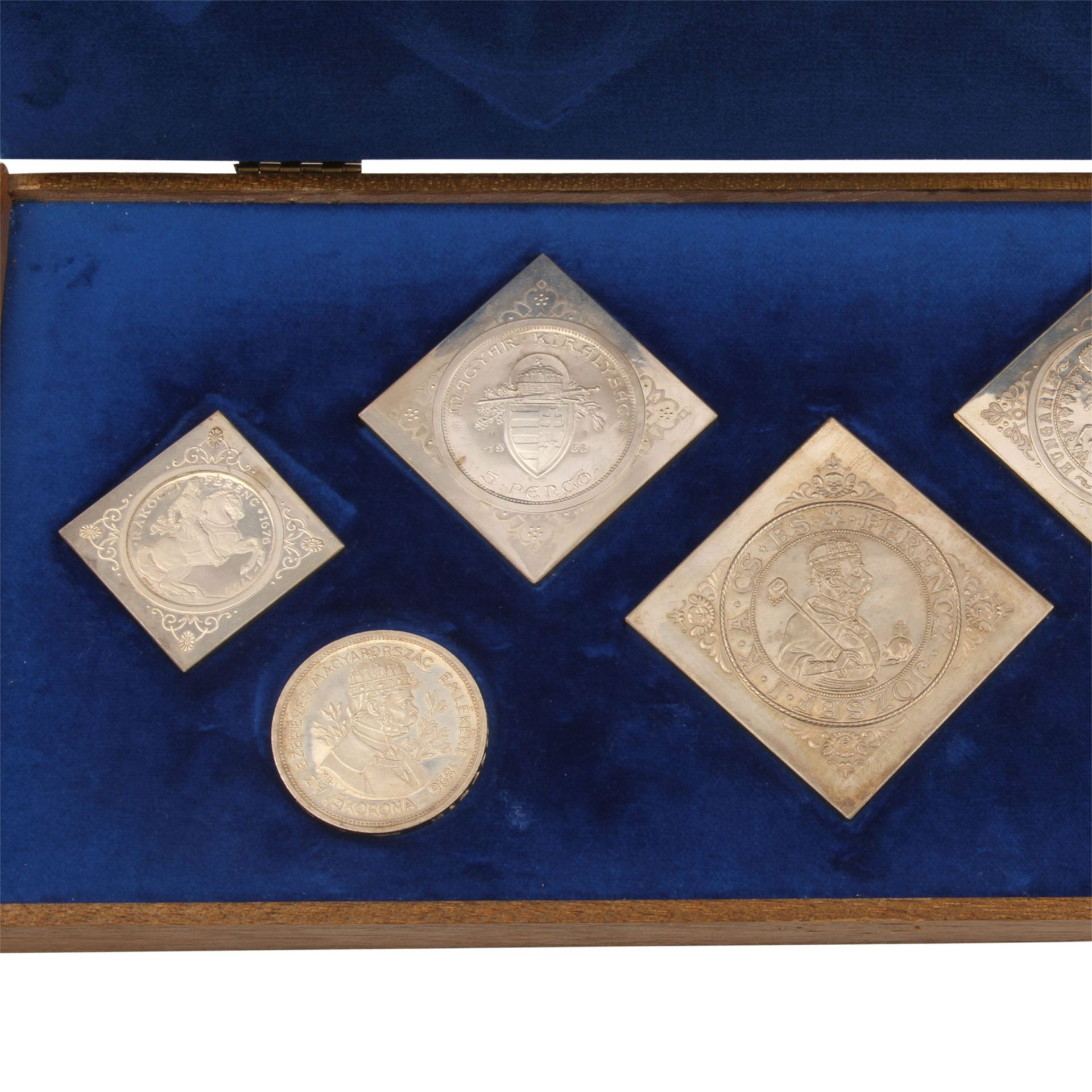 Ungarn - Sammlung von 5 Klippen und zwei Münzen:2 Pengo Klippe 1935, Miklos Horty / Franz Rakoczi; 2 - Bild 2 aus 3