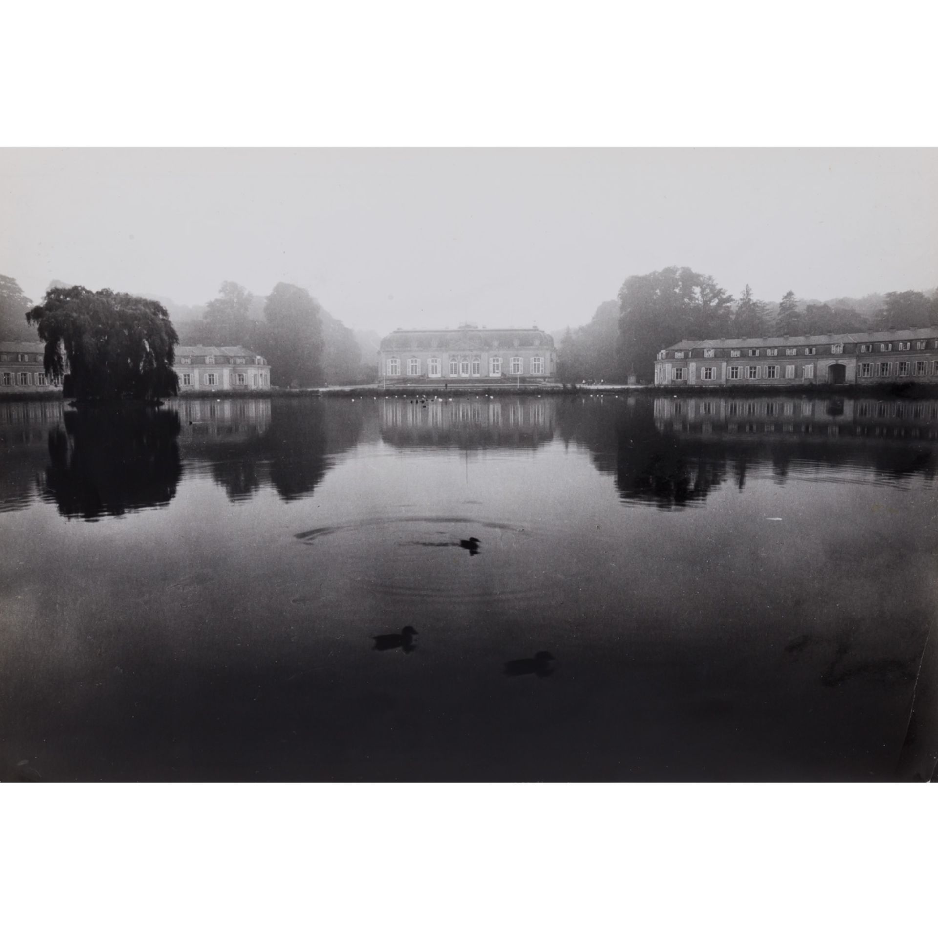 Fotografie - ROBERT HÄUSSER (1924 Stuttgart - 2013 Mannheim),Schloss Benrath bei Düsseldorf. Vintage