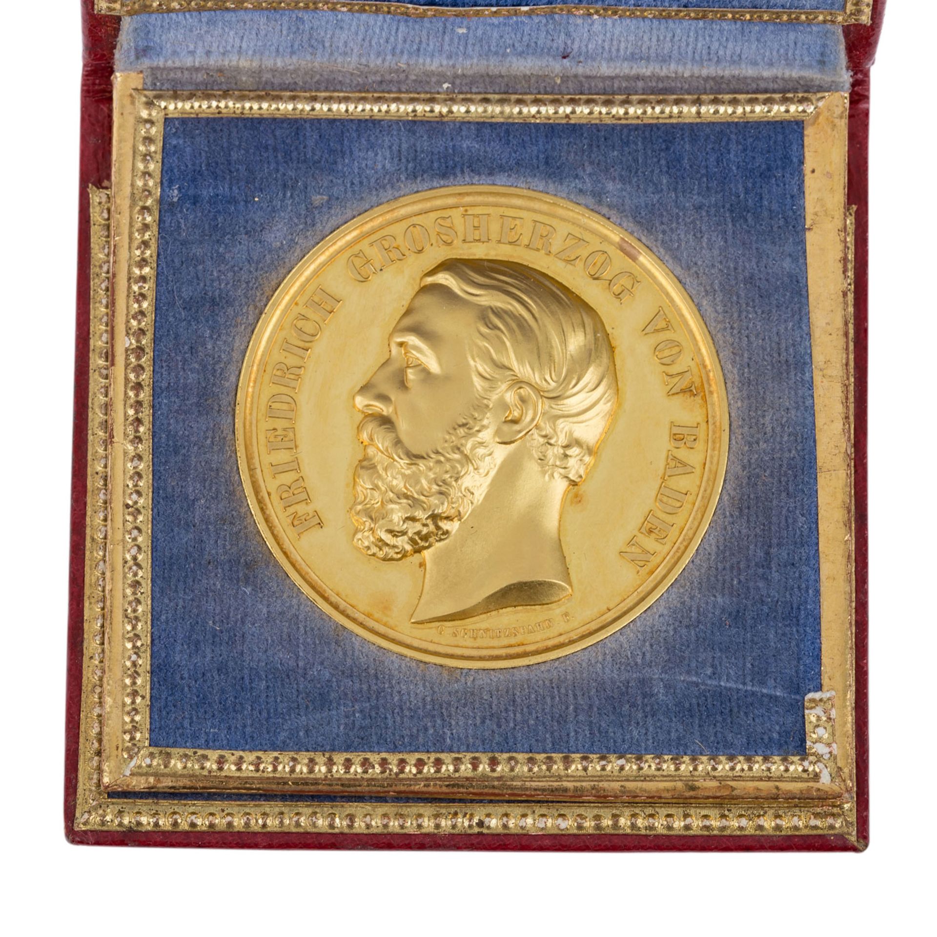 Baden-Durlach - Goldene Prämienmedaille o.J. "FuerLandwirtschaft, Gewerbe und Handel", überreicht an - Bild 2 aus 5