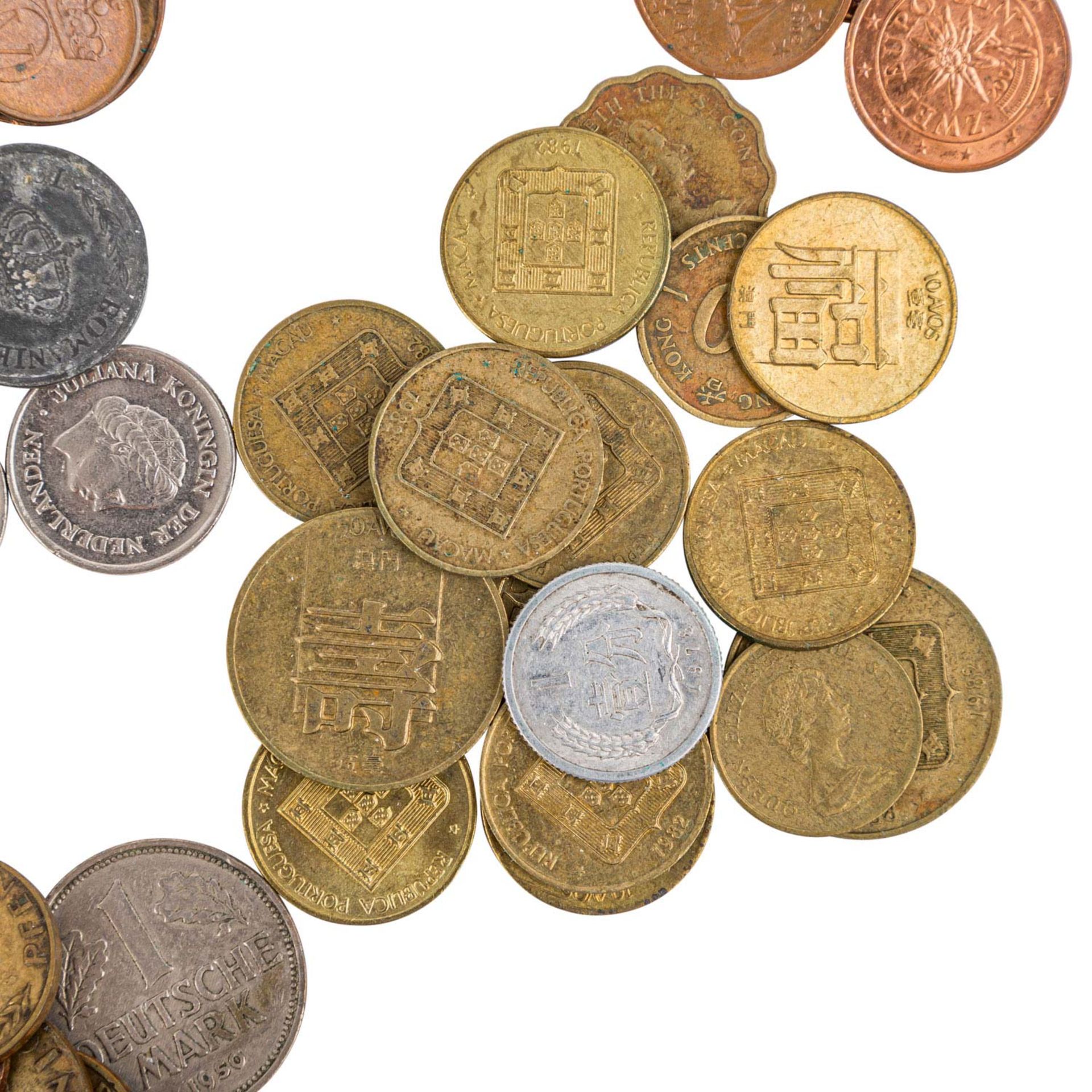 Konvolut aus unterschiedlichen Münzen,z. B. USA/1 Dollar, Deutschland/10 Deutsche Mark und Belgien/5 - Bild 8 aus 9