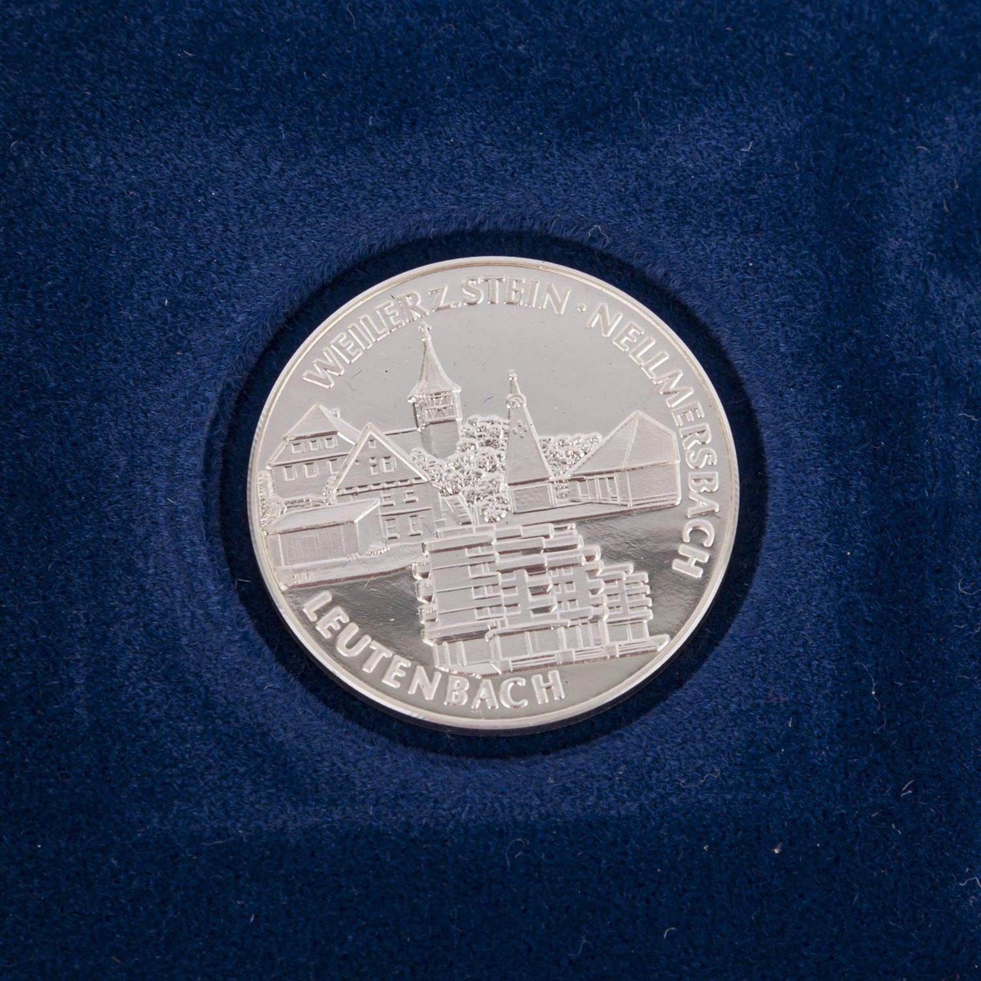 Gemischtes Lot mit Silber und etwas GOLDin Form von Schweuz 20 Franken Vreneli 1935 LB und Türkei - Bild 8 aus 13