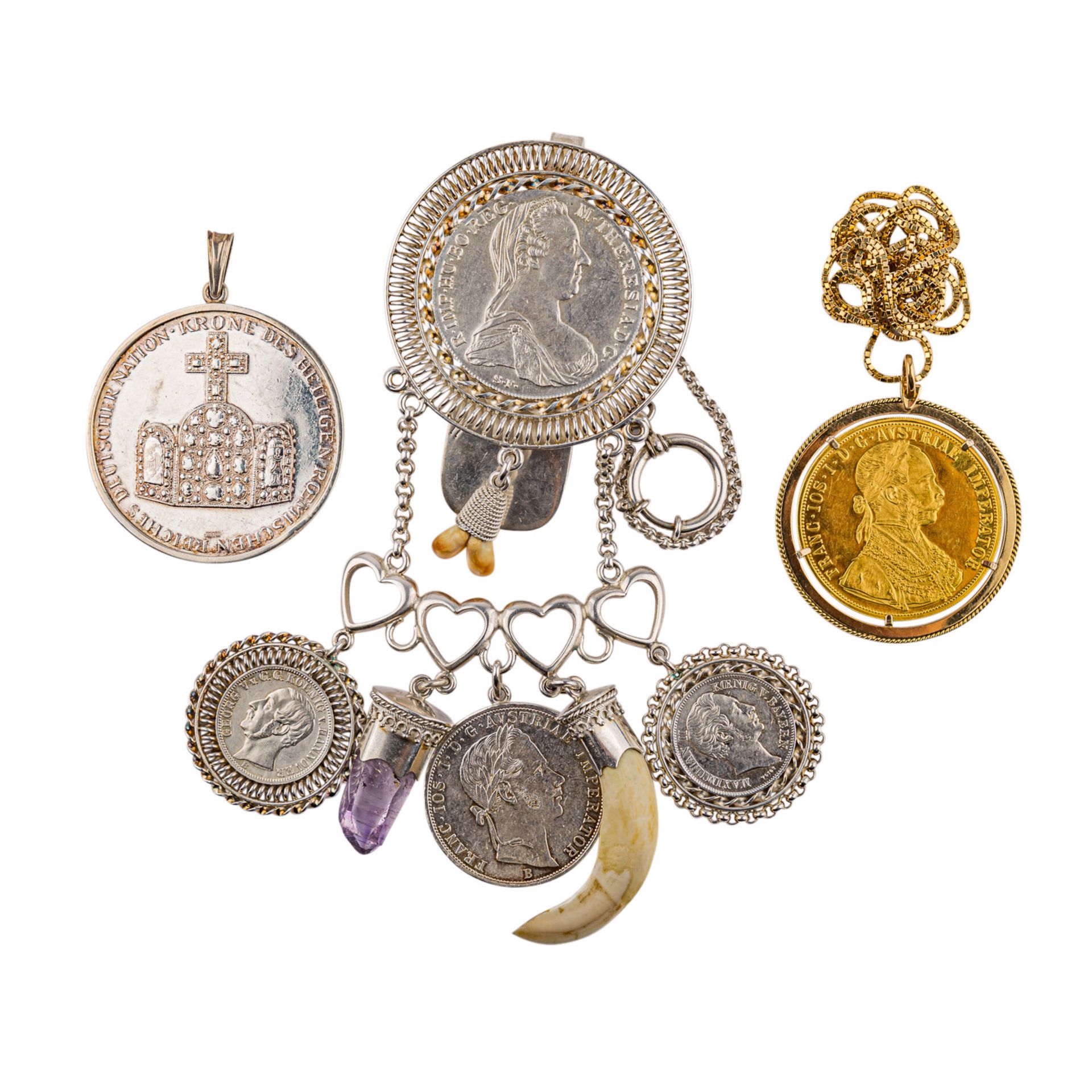 Münz- und Trachtenschmuck mit GOLD - Charivari mit Münzschmuck,Amethyst und Grandeln, Silber und