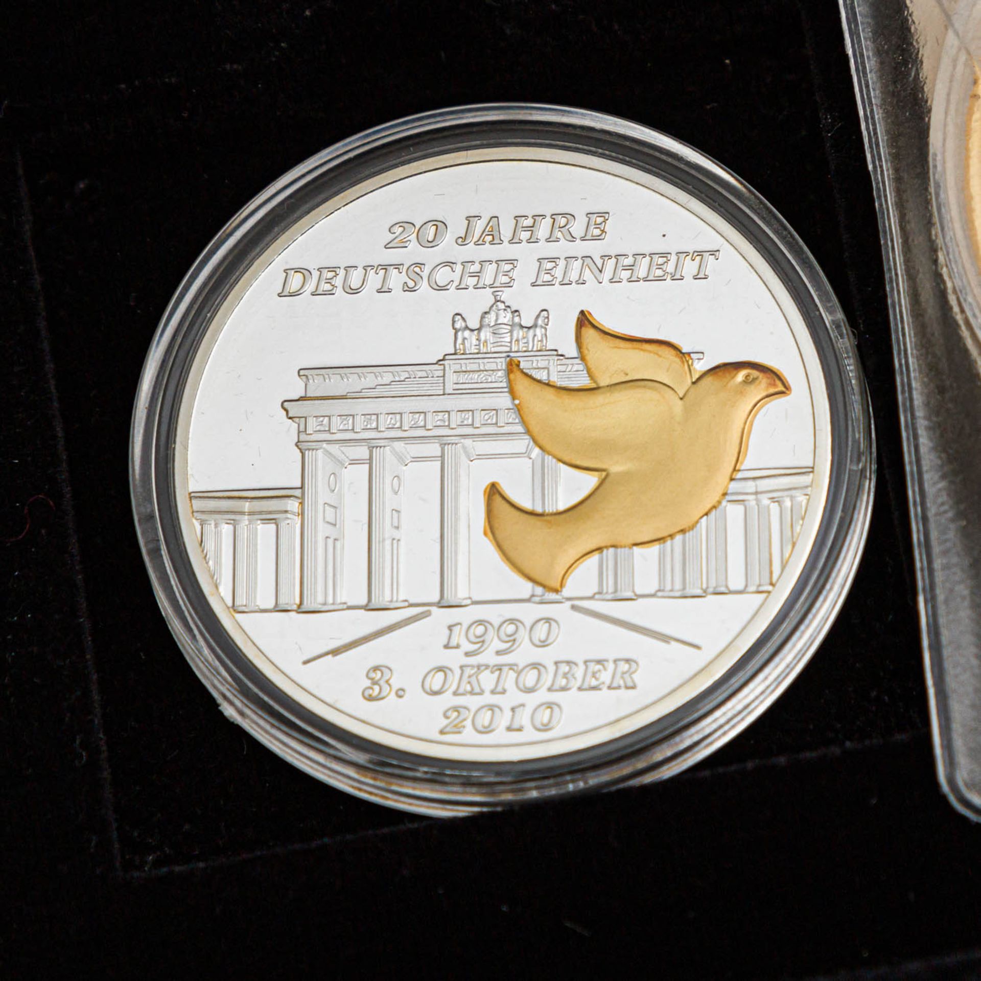 Vielversprechenes Konvolut Münzen und Medaillen, mit GOLD und SILBER -u.a. 3 x Motivgoldbarren zu je - Bild 3 aus 13