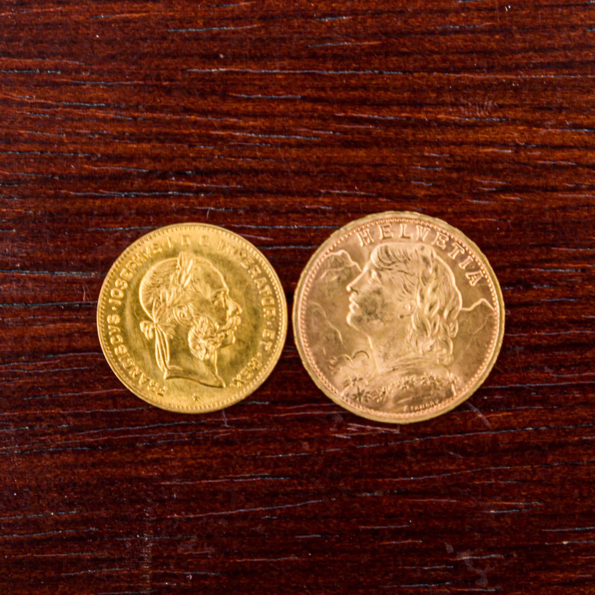 Gemischtes kleines Münzkonvolut -1 x Schweiz - 20 Franken 1947/B, Vreneli, ss-vz, fleckig, 5,8g GOLD - Bild 3 aus 3