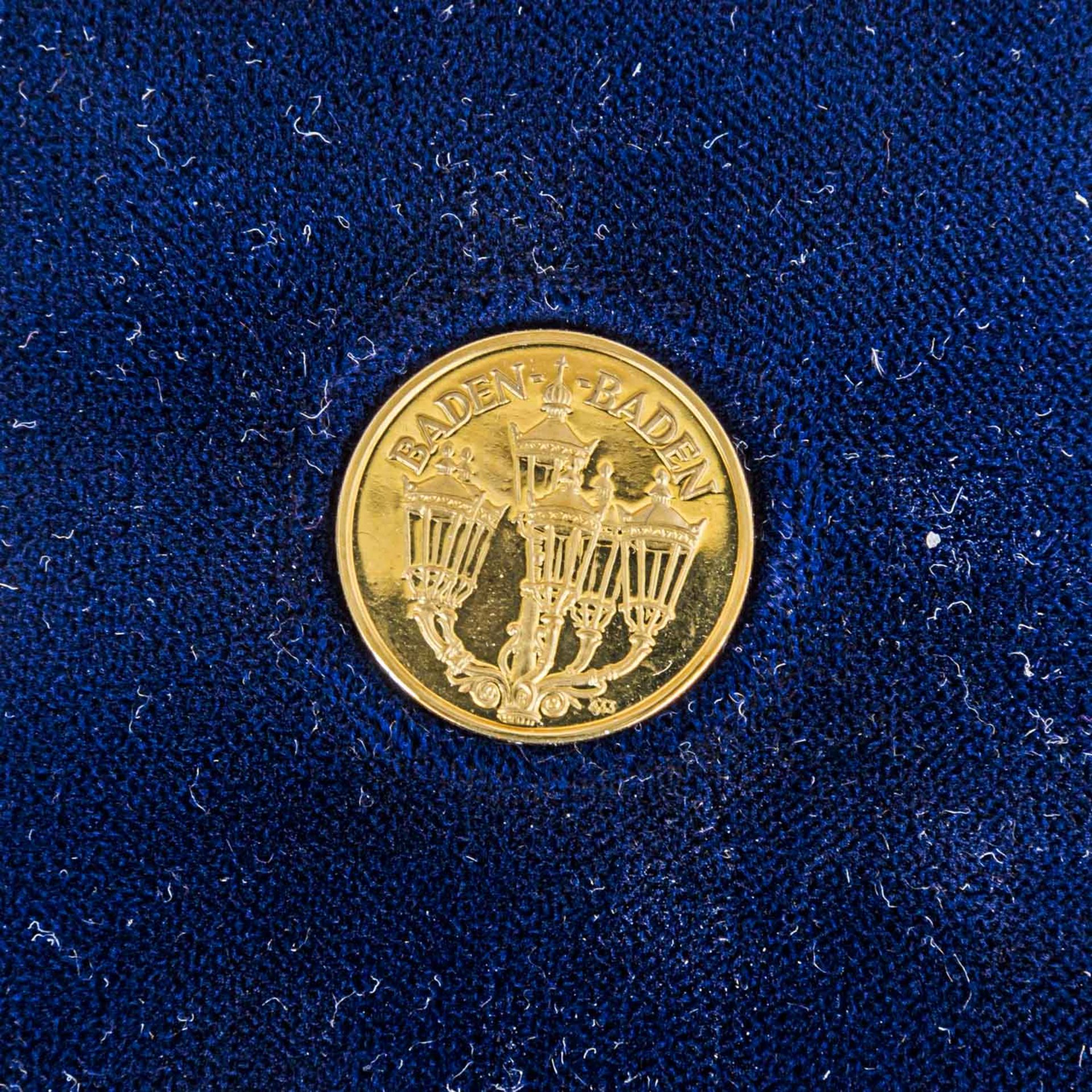 Fundgrube, u. a. mit Silber,ca. 3 kg, und anderen Münzen.Rich source, among others with ca. 3 kg - Bild 7 aus 8
