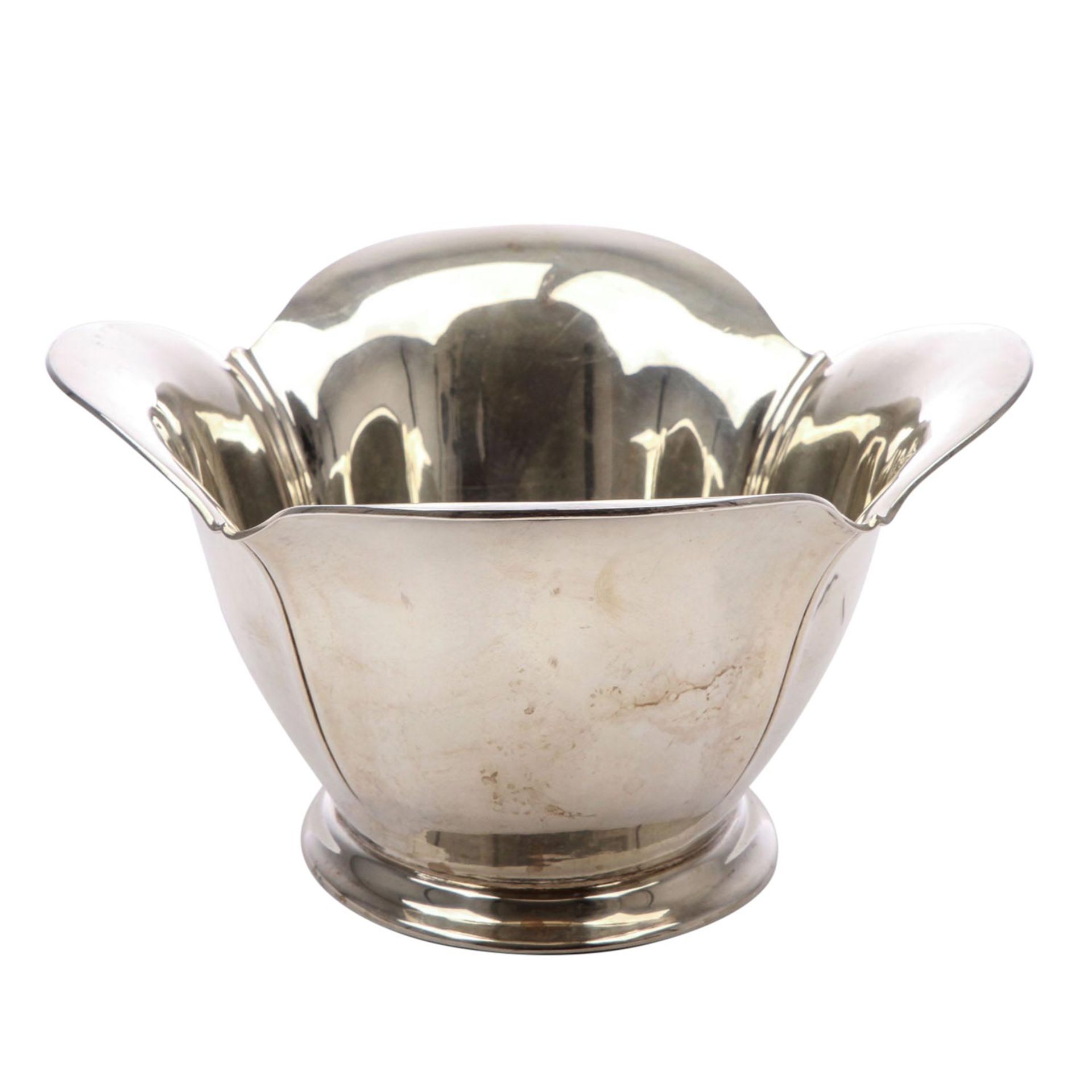 ERNST MENNER Schale, 925 Silber, 20. Jhd.Ovale Form mit hochgezogener, mehrpassiger Wandung, L. - Image 5 of 7
