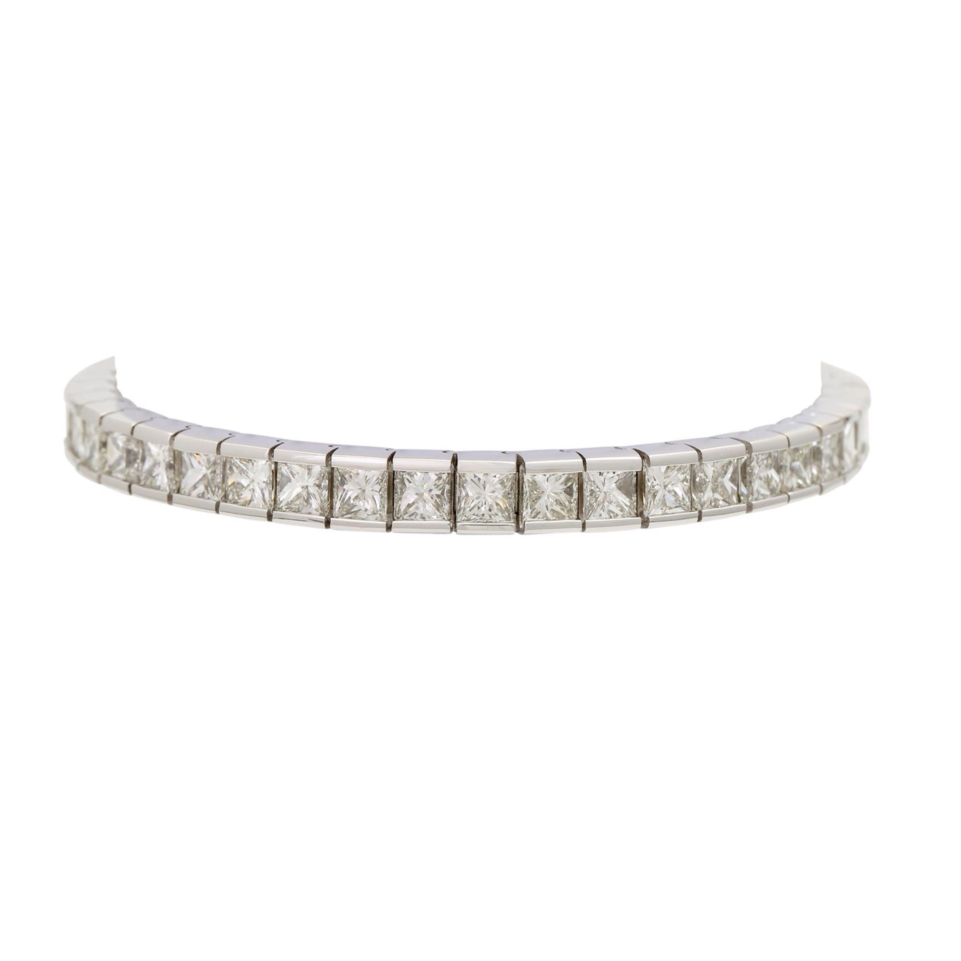 Armband mit 42 Diamanten im Prinzess-Schliff ca. 20 ct,GW-GET (L-M) / VVS-SI1 in WG 18K, L: ca. 18