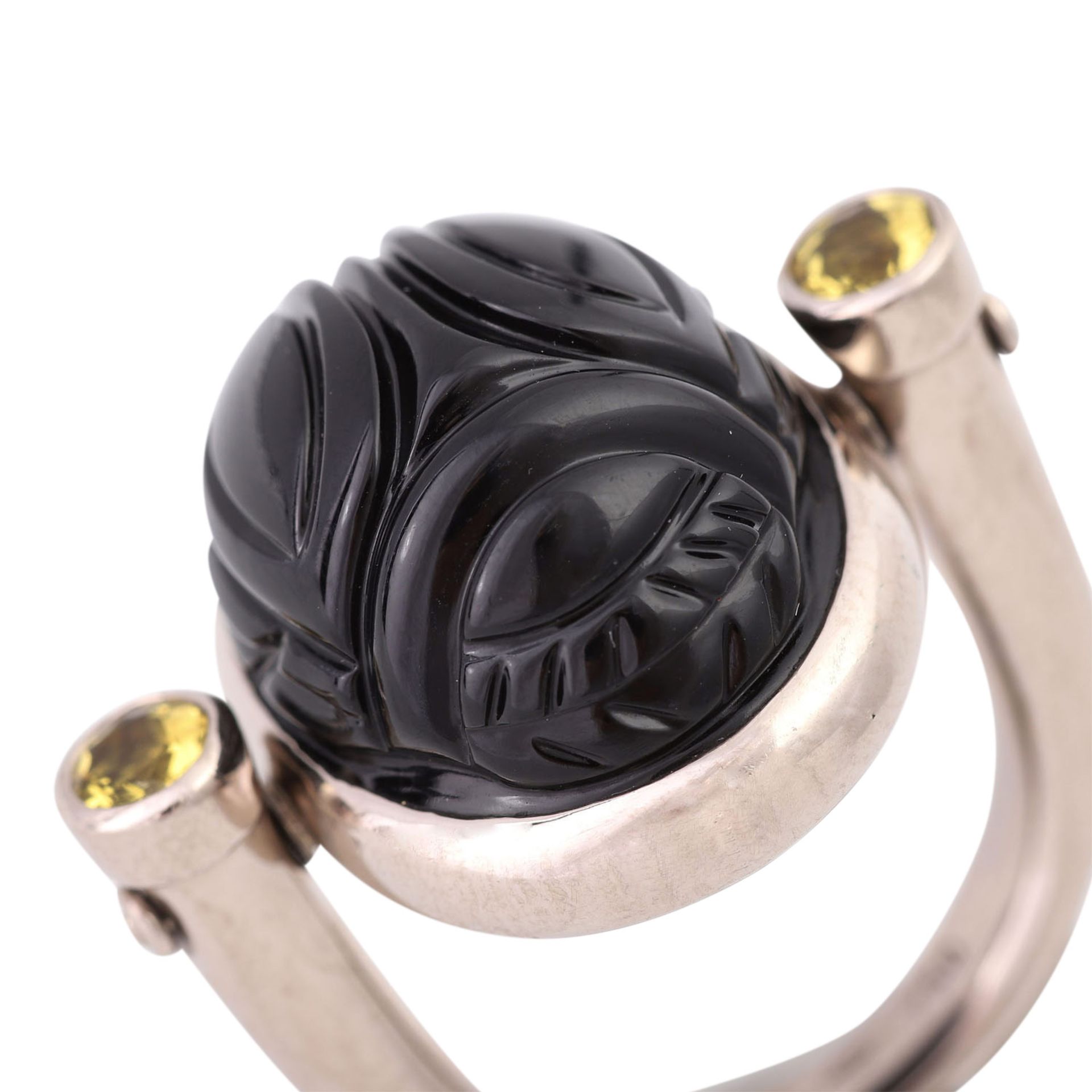 Skarabäus Ring mit gelben Saphirenvon zus. ca. 0,65 ct, Onyx von ca. 19,4 x 15,3 mm, NP: 3.500 - Bild 5 aus 5