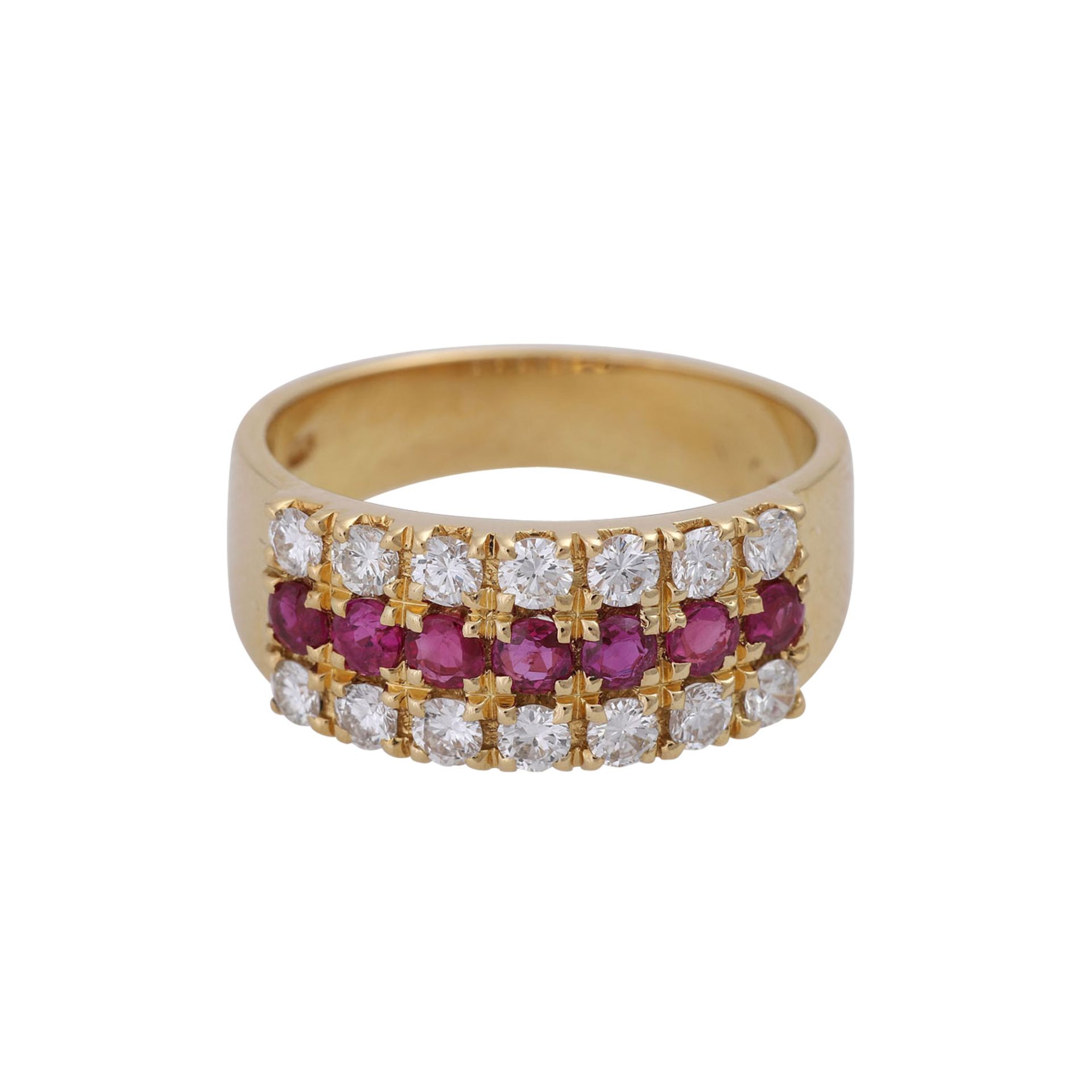 Ring mit Rubinen und Brillanten von zus. ca. 0,6 ct,WEISS (H)/VS-SI, 7 Rubine, GG 18K, RW: 56,