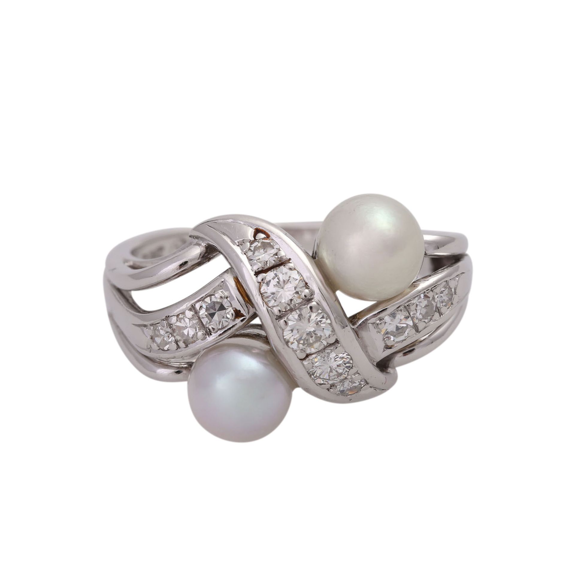 Ring mit Perlen und Diamantenvon zus. ca. 0,30 ct von guter Farbe u. Reinheit, Akoya-Zuchtperlen von