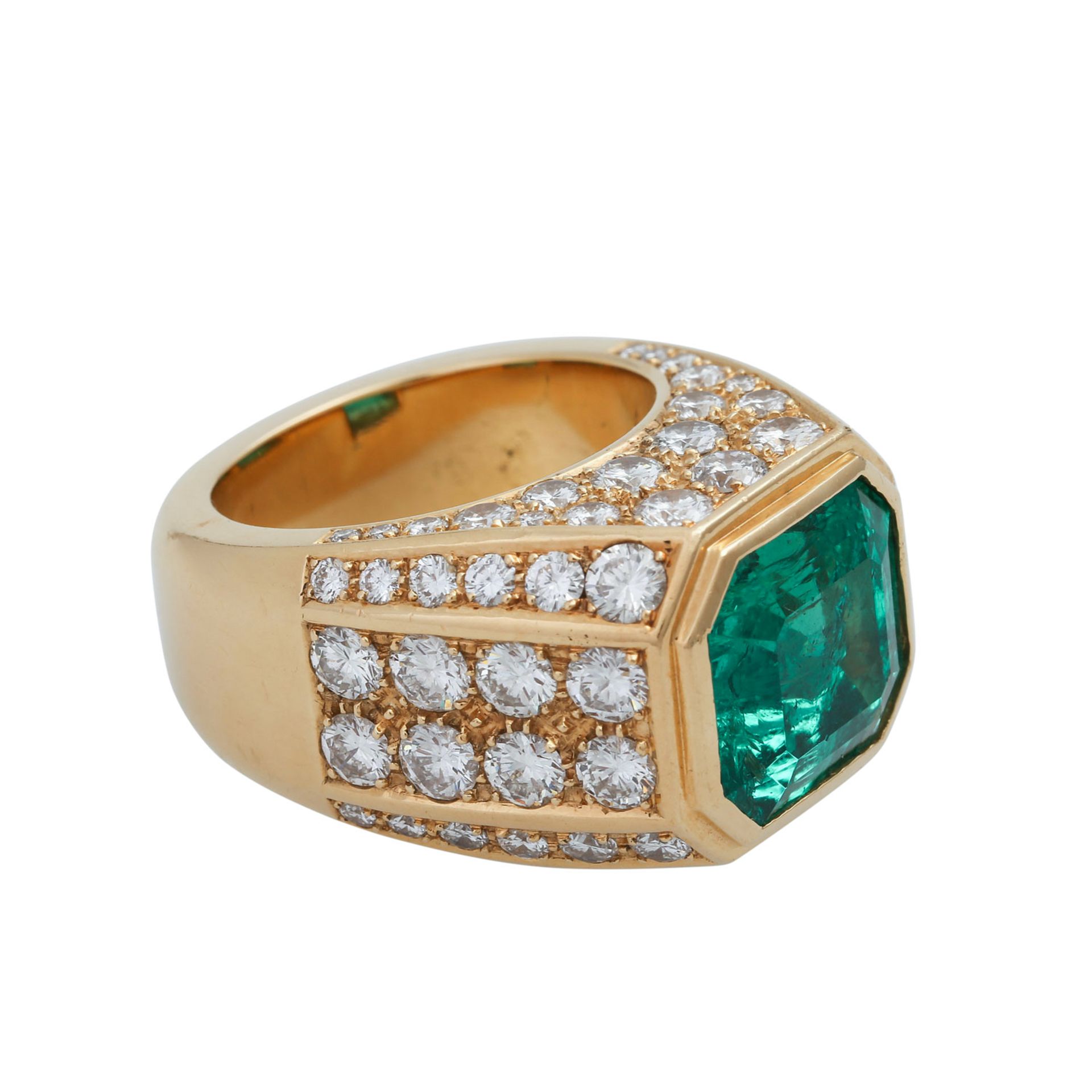 Ring mit Smaragd ca. 12 ct und Brillantenzus. ca. 5 ct WEIß-LGW (H-J)/VS-SI2, GG 18K. RW: ca. 56. - Image 2 of 6