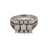 Ring mit 11 Brillanten, zus. ca. 1 ct, WEISS-LGW (H-I)/VVS-VS,WG 14K, RW 56, 2. H. 20. Jh.,