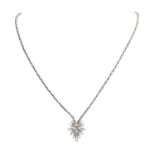 Collier mit brillantbesetztem Mittelteil, 15 Brill. zus. ca. 0,6 ct,WEISS (H)/SI, WG 18K, L. ca.