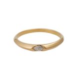 Ring mit 1 Diamant im Marquiseschliff ca. 0,1 ctWEIß (H)/VS, GG 18K. RW: ca. 54. 20./21. Jh. Guter