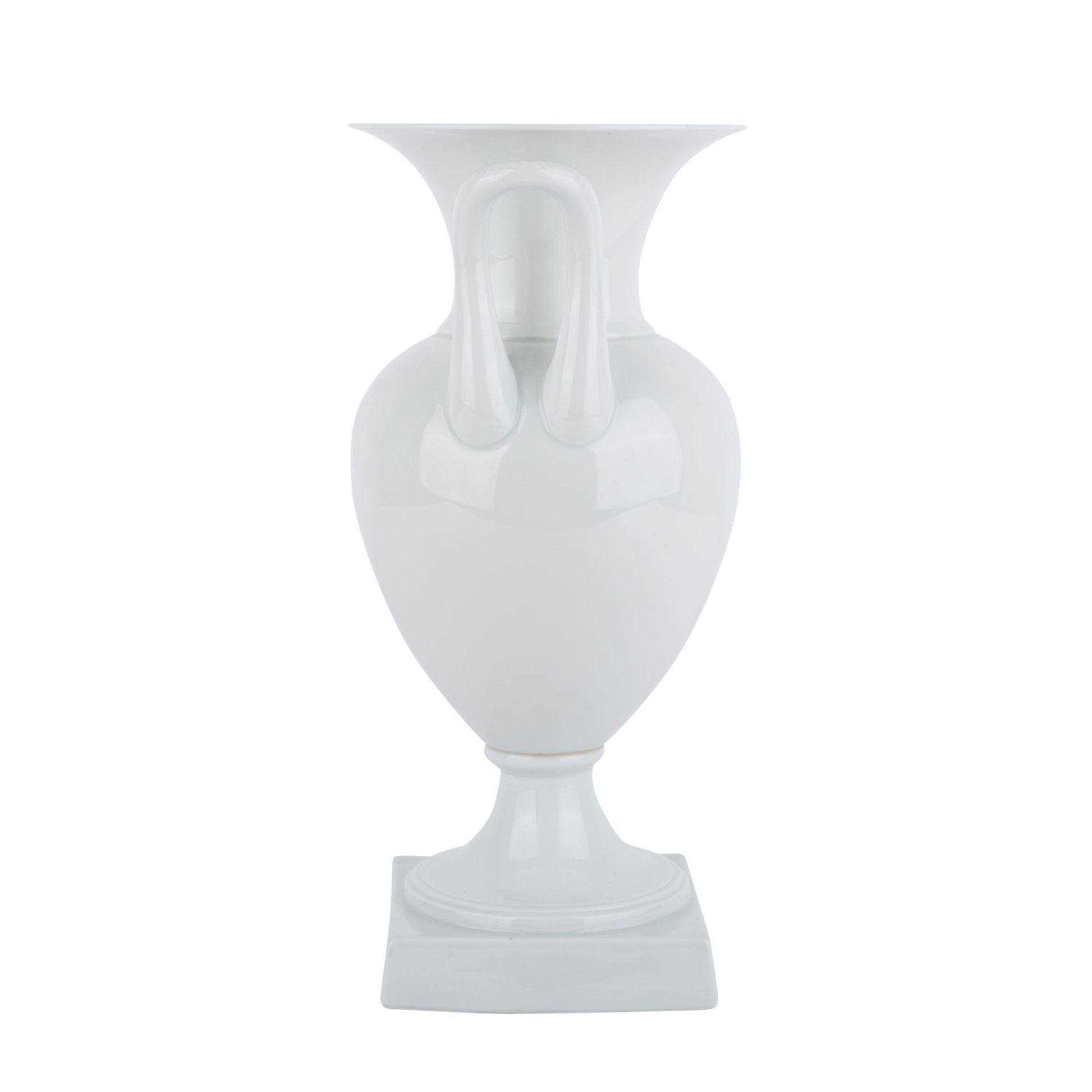 LUDWIGSBURG Amphorenvase, 2. Wahl, 20. Jh..Weißporzellan, Vase mit hochgezogenen Handhaben, auf - Bild 2 aus 6