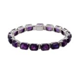 Armband mit zahlreichen Amethysten ca. 42 ct,WG 14K, L: ca. 18 cm, 2. Hälfte 20. Jh, leichte