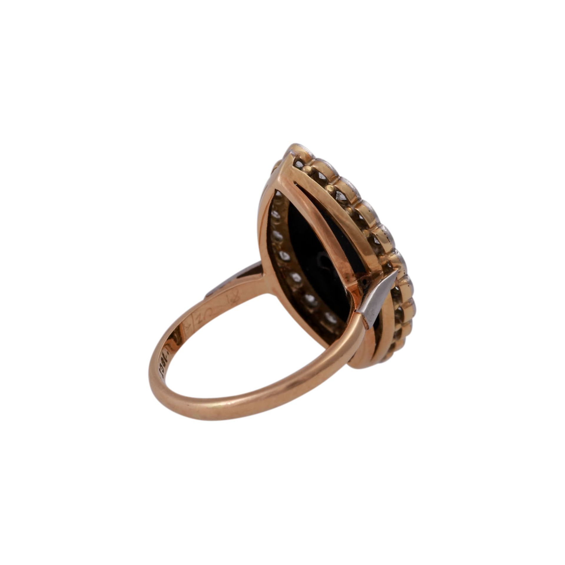 Ring mit Onyxplatte in Navetteform und Diamanten ca. 0,45 ct,Achtkant- und Altschliff, mittlerer - - Bild 3 aus 4