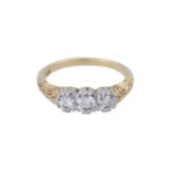 Ring mit Brillanten zus. ca. 0,5 ct,WEISS-LGW (H-I)/VS-SI, GG/WG 14K, RW: 54, 1930er Jahre, minimale