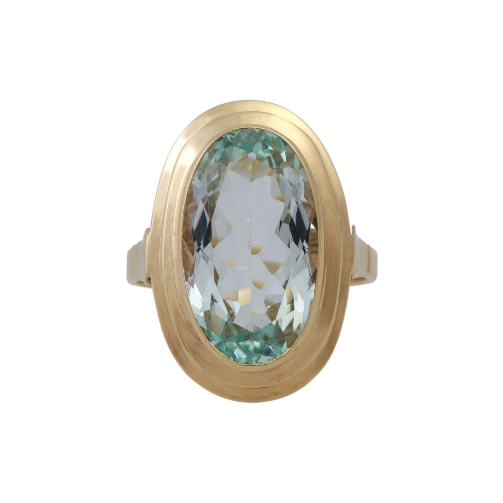 Ring mit oval fac. Aquamarin, ca. 5 ct,13x10x6,5 mm, in hellem grün-blau, augenrein, GG 14K, RW