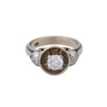 Ring mit Altschliffdiamant, ca. 0,55 ct,FW (G)/VS-VVS und weiterem Diamantbesatz, zus. ca. 0,15 ct