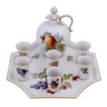 MEISSEN Sake-Service f. 6 Personen 'Obstmalerei', 20. Jh..6 kleine Becher, 1 Sake-Flasche und 1