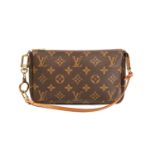 LOUIS VUITTON Pochette "POCHETTE ACC NM", Koll. 2004.NP. 400,-€. Monogram Canvas Serie,