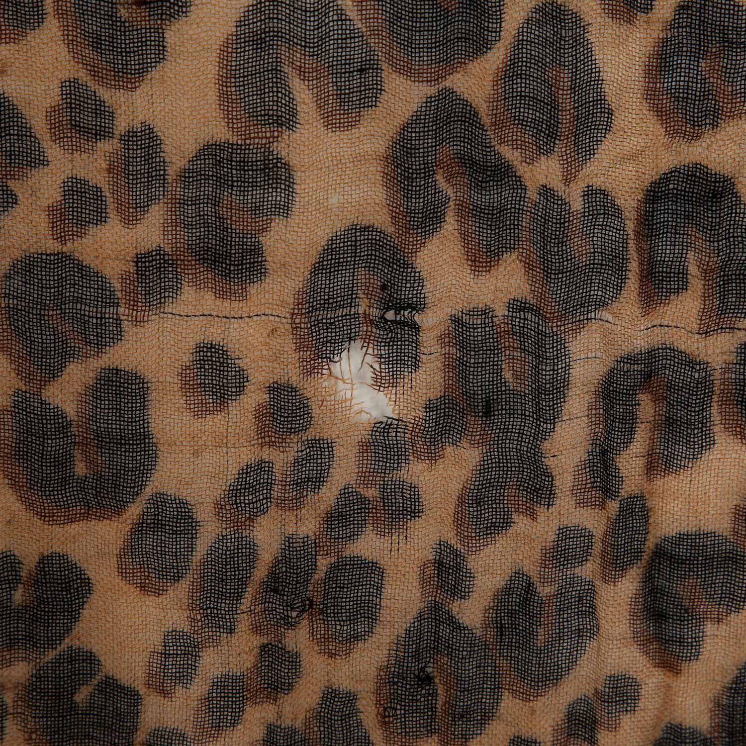 LOUIS VUITTON Schal "LEOPARD STOLA", akt. NP.: 615,-€.70% Kaschmir 30% Seide. 135 x 195 cm. - Image 4 of 4