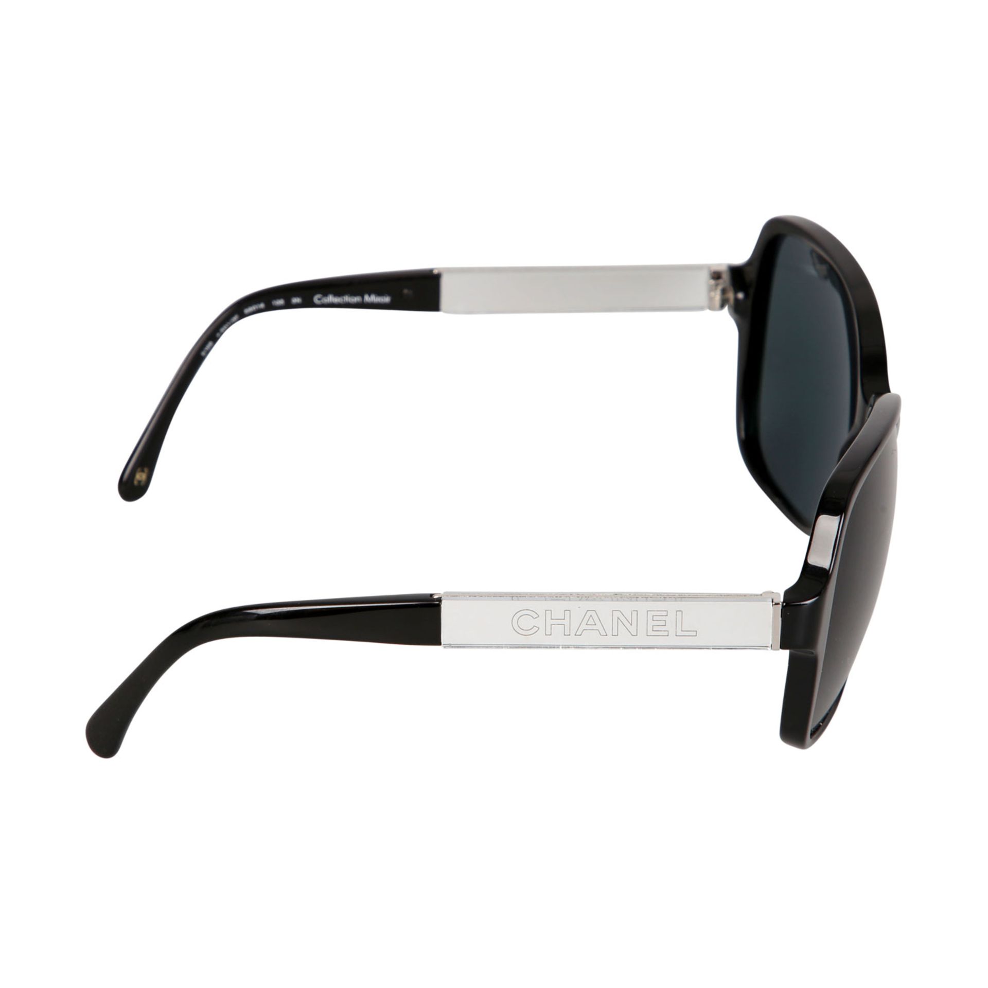 CHANEL Sonnenbrille "COLLECTION MIROR".NP.ca.: 340,-€. Schwarzes Acetat, dunkelgetönte Gläser, - Bild 3 aus 5