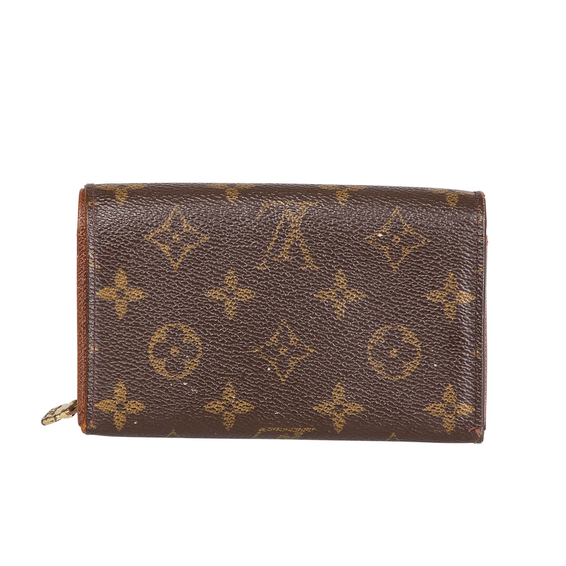 LOUIS VUITTON Portemonnaie "TRESOR", Koll.: 2001.Monogram Canvas Serie mit goldfarbener Hardware. - Bild 5 aus 7