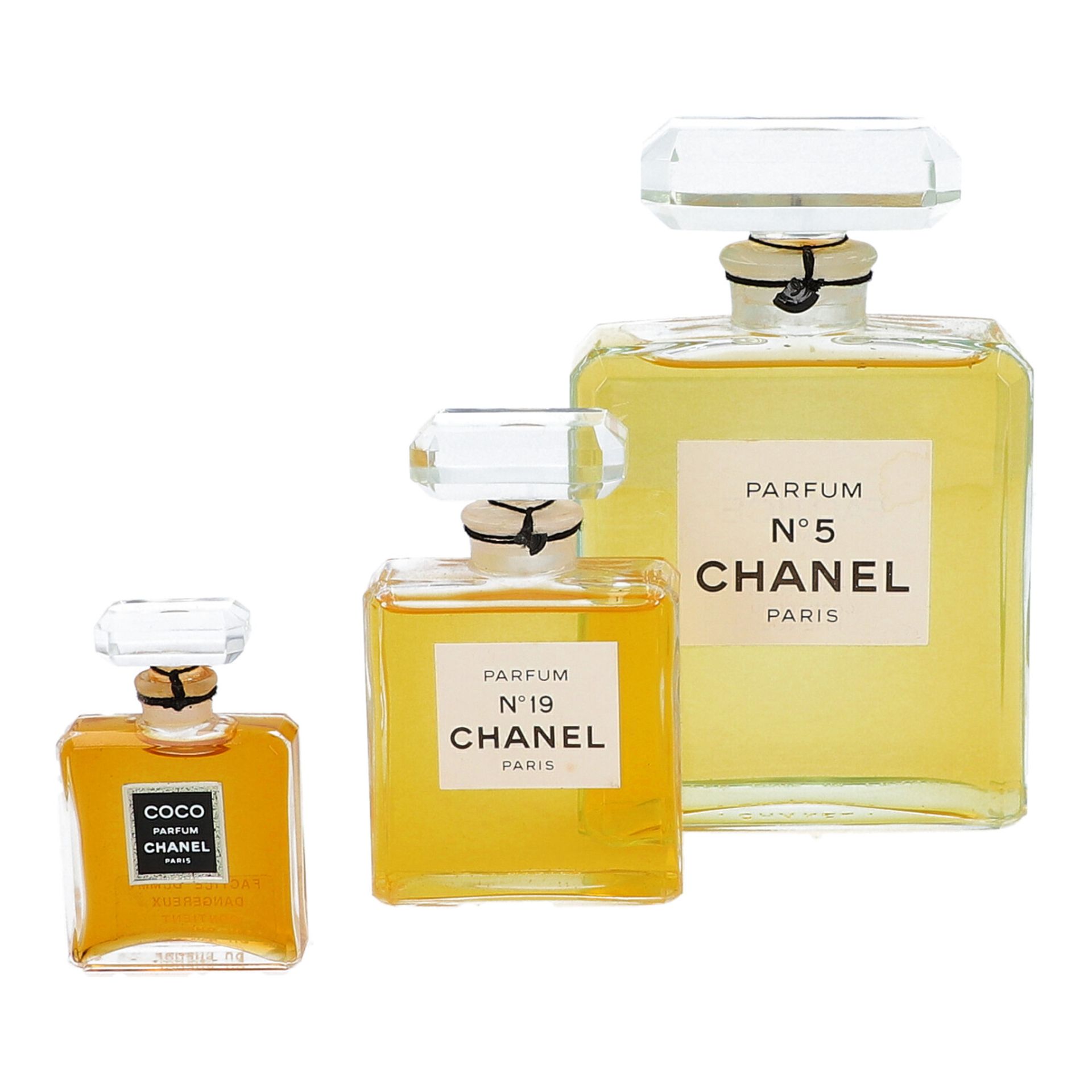 CHANEL VINTAGE Flacon-Konvolut.Chanel No. 5 (15cm), Chanel No. 19 (10cm) und Chanel Coco Flacon ( - Bild 3 aus 4