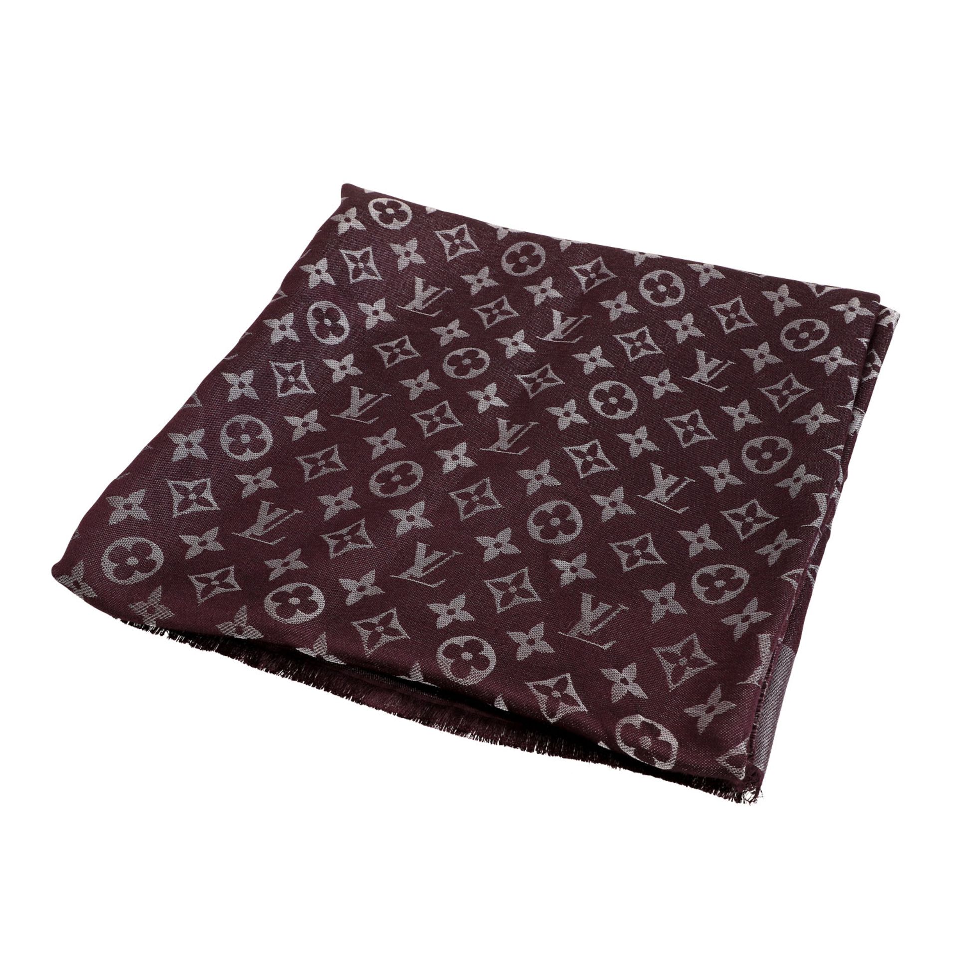 LOUIS VUITTON Foulard "MONOGRAM SHINE", akt. NP.: 460,-€.Seiden-/Wollgemisch in Violett, Monogram - Bild 2 aus 2