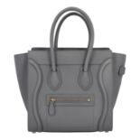 CELINE Henkeltasche "MINI LUGGAGE BAG".Akt. NP.: 2.400,-€. Trapezform aus mattem, naturgenarbtem