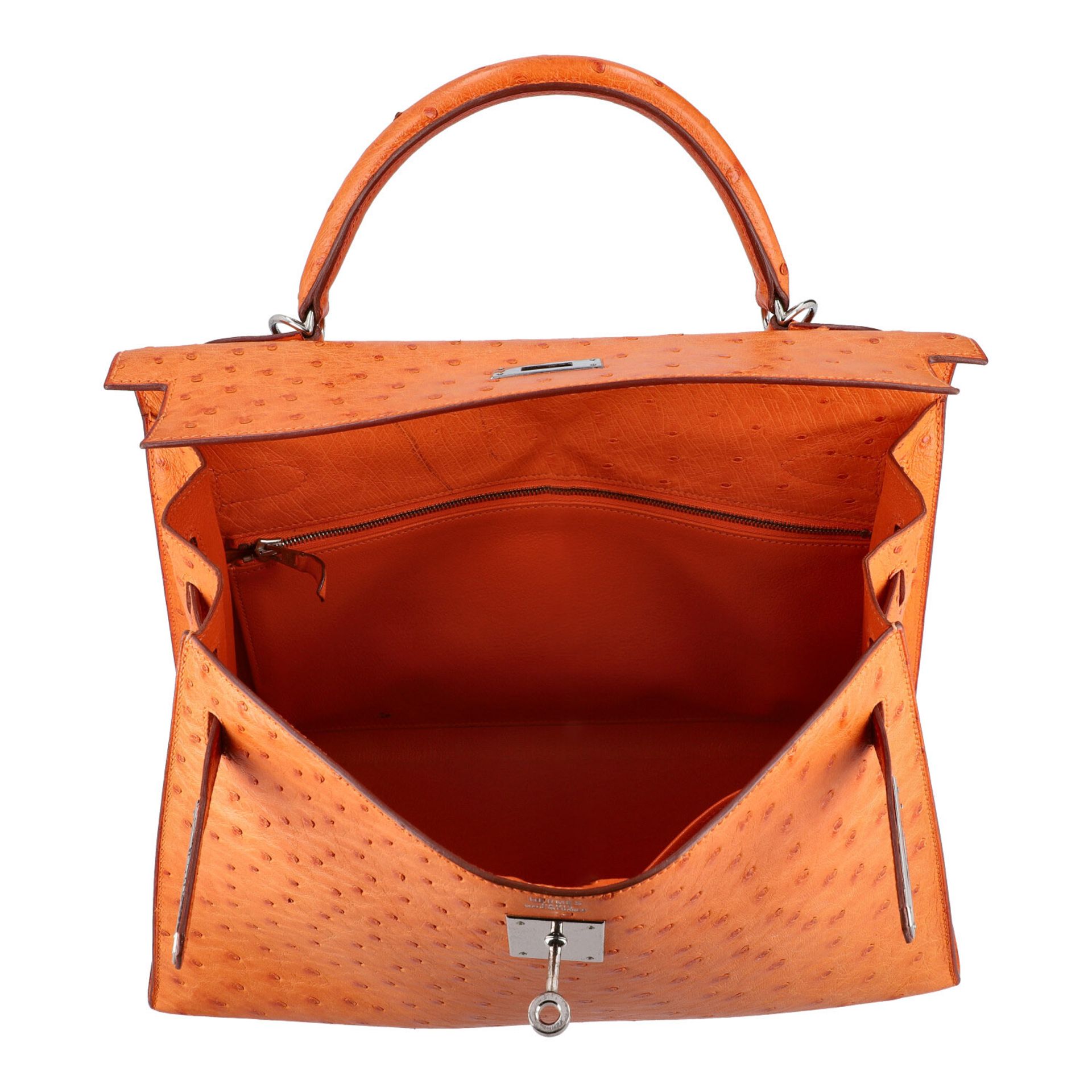 HERMÈS Handtasche "KELLY BAG OSTRICH 32".Koll. 2001. NP ca.: 17.000,-€. Straußenleder in Orange, - Bild 6 aus 9