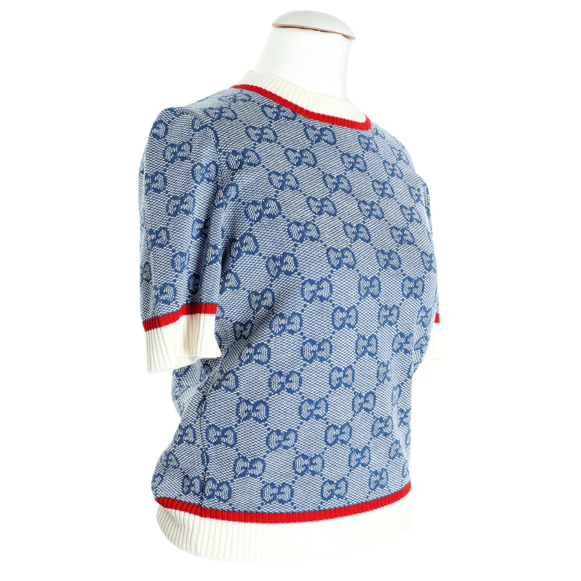 GUCCI Pullover, Gr. S.NP.ca.: 650,-€. Eingewebtes GG-Supreme auf blau-/weißem Textil mit Bündchen. - Bild 2 aus 4