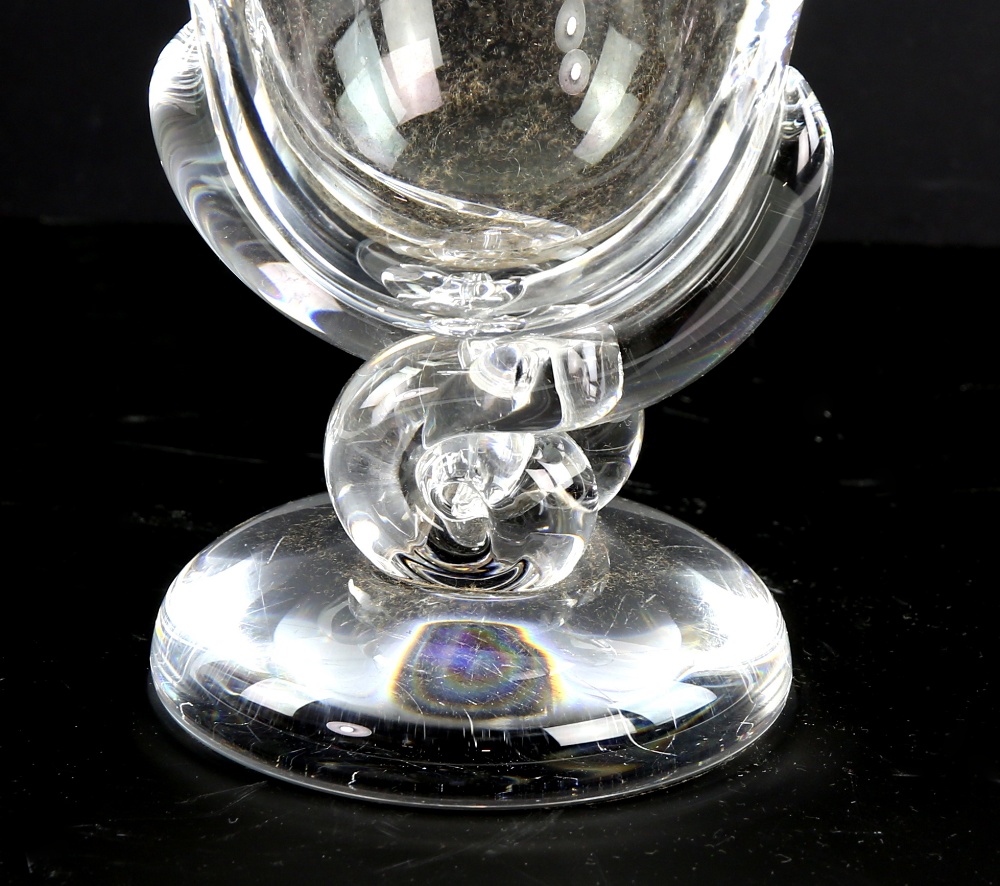 Modern Steuben glass vase on swirl supports and round foot, 23cm high,. - Image 2 of 2
