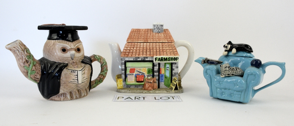 A quantity of novelty teapots including Crown Staffordshire and The Village Teapot Collectables. ( - Image 2 of 4