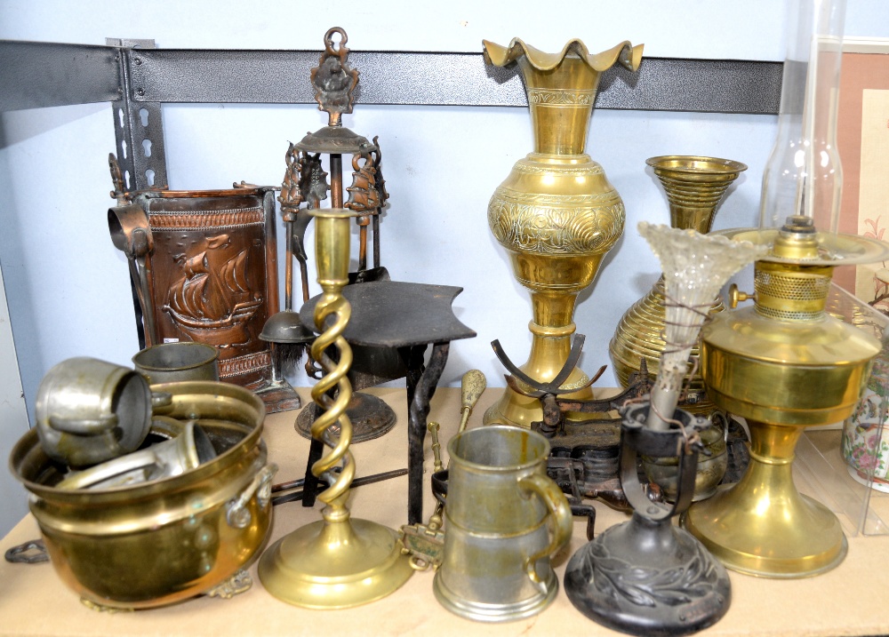 Large collection of metal wares to include chargers, fire irons, various pots, collection of old - Image 2 of 4