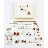 A group of jewellery, including two shirt studs stamped 18 ct, three antique stick pins, Victorian