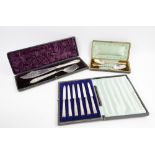 Cased set of silver tea knives, Sheffield 1917, together with silver plated items to include cased