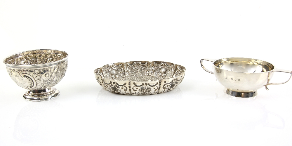 Victorian silver sugar bowl with embossed floral decoration, on round foot, by Fenton Brothers Ltd., - Image 2 of 4