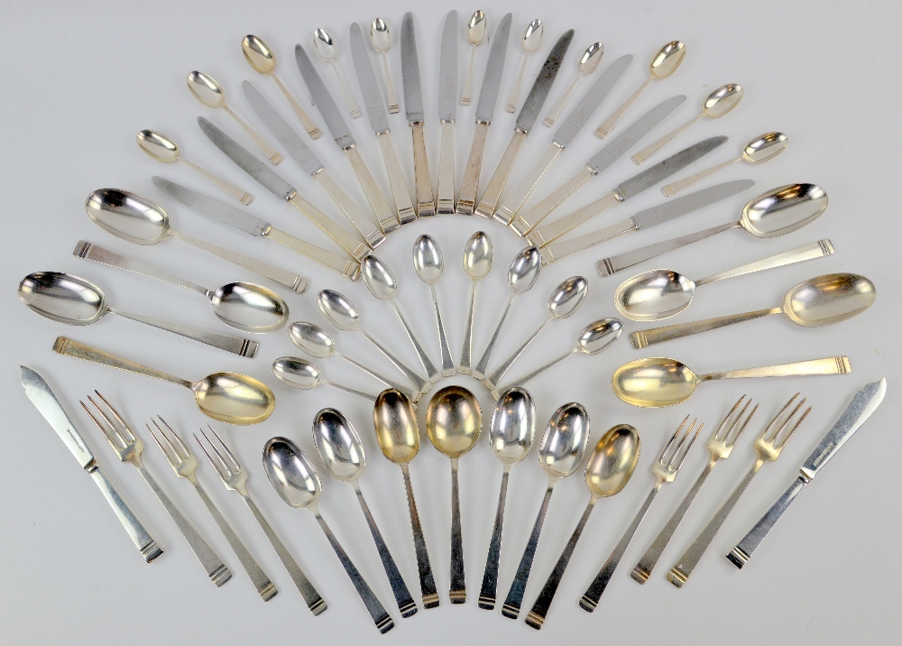 Mappin and Webb Art Deco set of composite silver plated flatware 12 table knives, 12 table forks , - Image 2 of 4