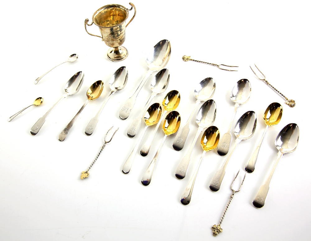 Set of six George VI silver and silver gilt teaspoons, by Josiah Williams & Co., London, 1937, small