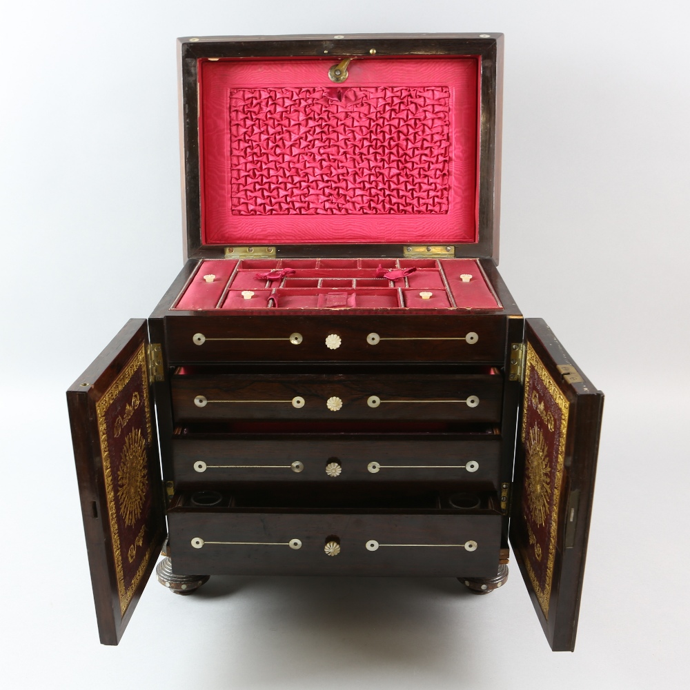 Regency rosewood and mother-of-pearl inlaid jewellery/sewing box, with lift up lid enclosing covered - Image 5 of 16