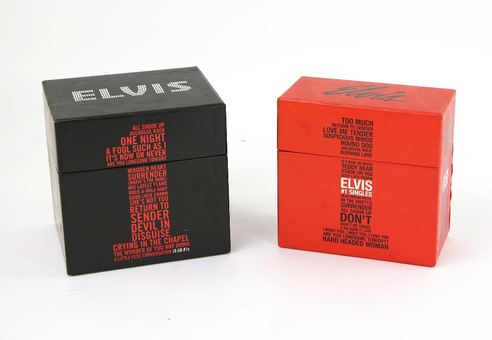 Elvis - Limited Edition UK Singles Box Set containing 18 UK No 1 CD singles, Number 08525 & - Image 2 of 3